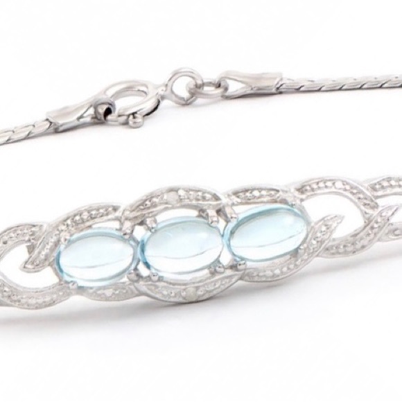 Beautiful Diamond and Sky Blue Topaz 7.5 Inch Designer Bracelet - Picture 3 of 3